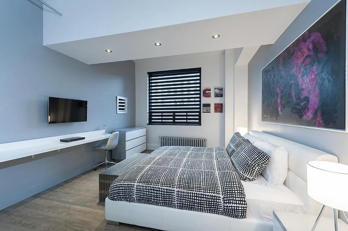 The Holland Hotel By Simplissimmo Montreal 0*,  Canada